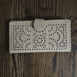 Elegant Cream Leather Clutch